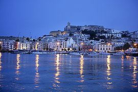Staev Escort Service Ibiza. Escort Ladies mit Niveau und Sexappeal. 